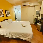 Vinary Hotel Sukhumvit