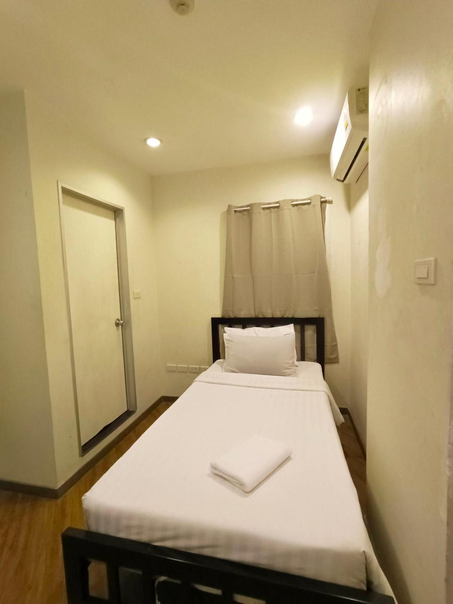 Hotel Vinary Sukhumvit Banguecoque